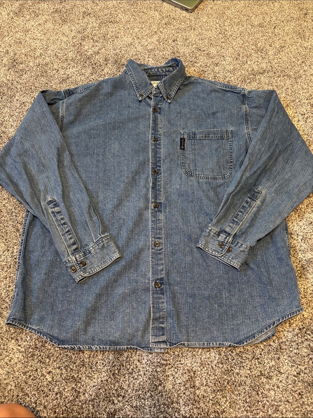 Men’s vintage Colimbia Jean button down